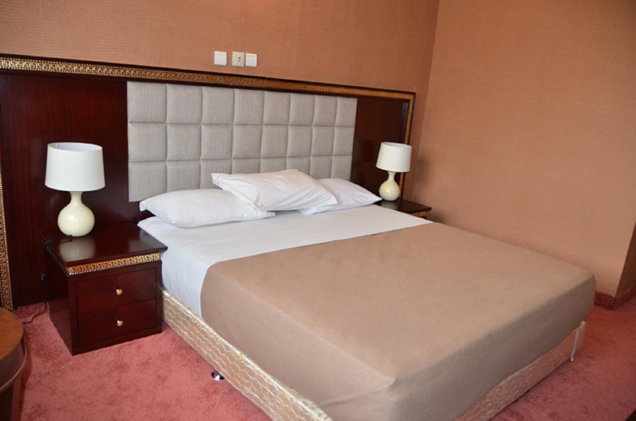 Hotel Palm Beach Ouagadougou Eksteriør billede